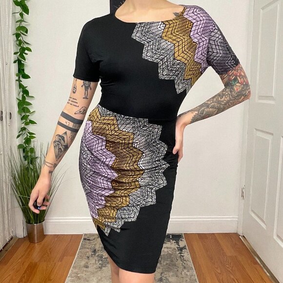 BCBG Maxazria Short Sleeve Geometric Sheath Dress Size XXS Black - Picture 1 of 5
